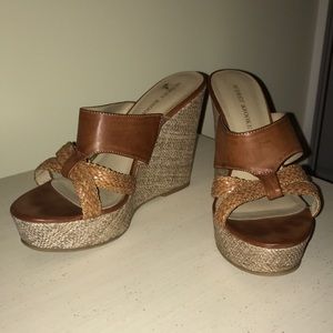Slide on wedges